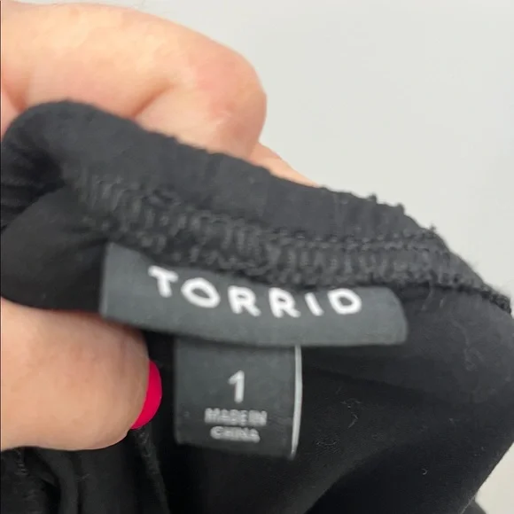 Torrid tie-back jumpsuit, size 1 - Picture 9 of 10